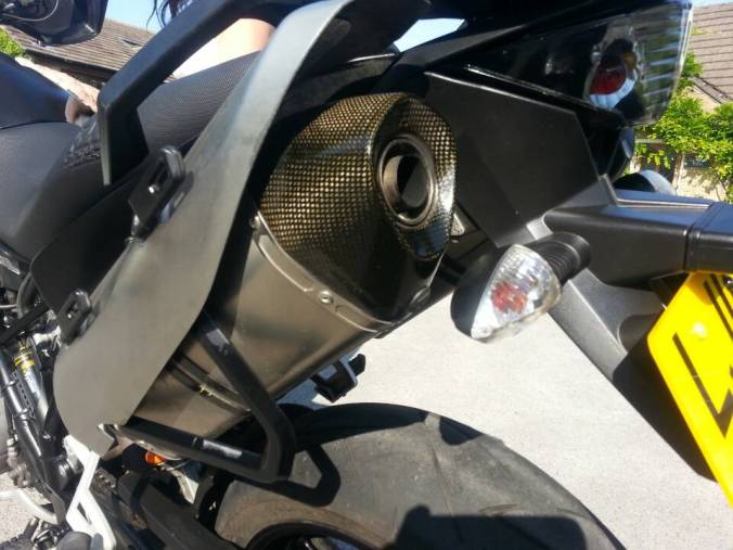 Akropovik carbon fibre exhausts... very nice